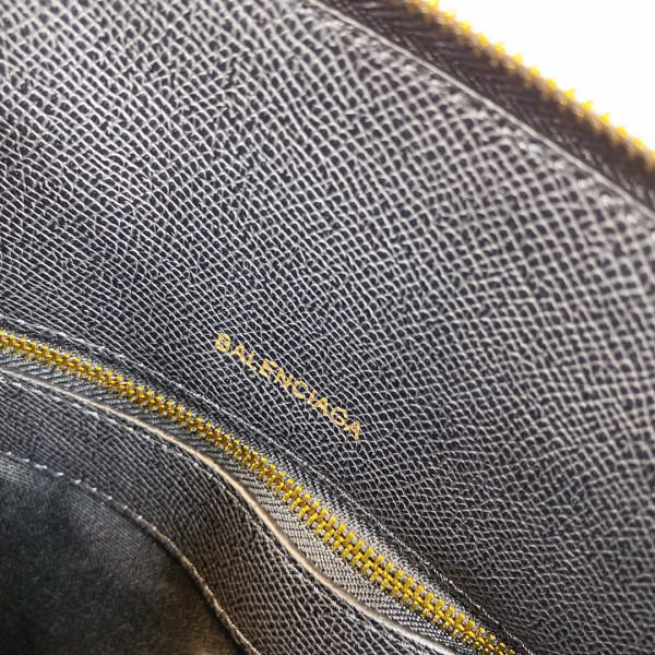 Ba*len*cia*ga ville top handle s