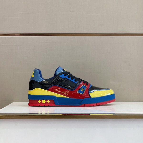 l0*is V*t0n trainer sneaker