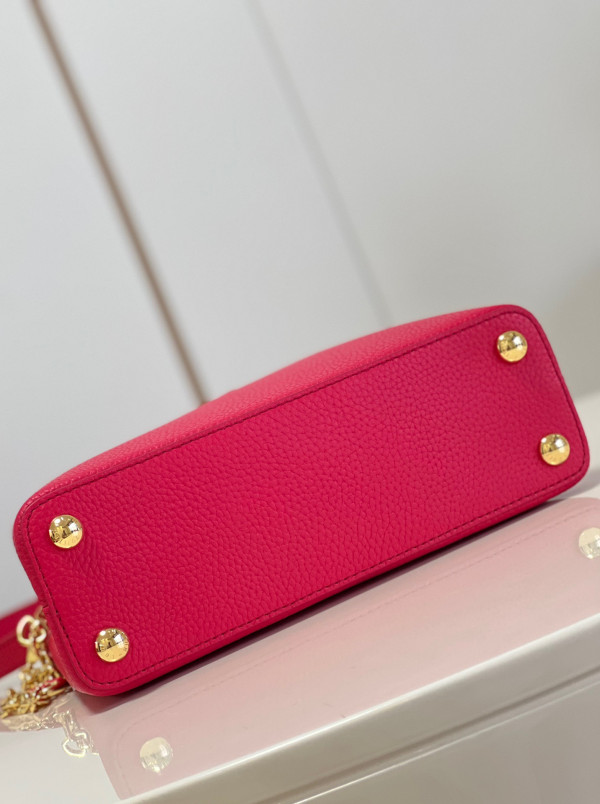 l0*is V*t0n capucines bb