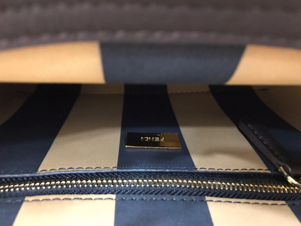 F**di mini peekaboo-18-23-11cm