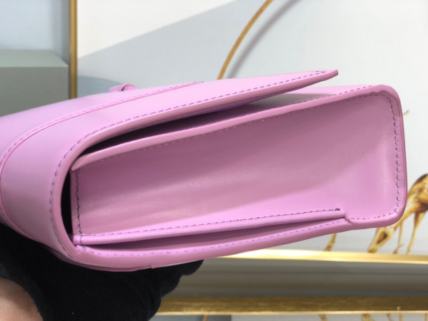 Ba*len*cia*ga  hourglass stretched top handle bag