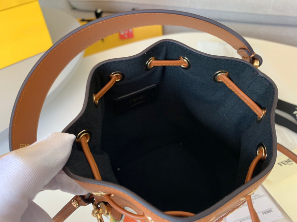 F**di mon tresor-12*18*10cm