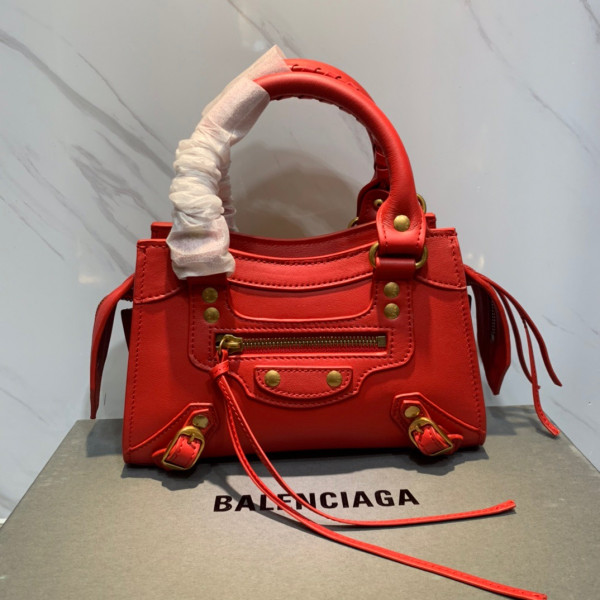 Ba*len*cia*ga neo classic mini top handle bag