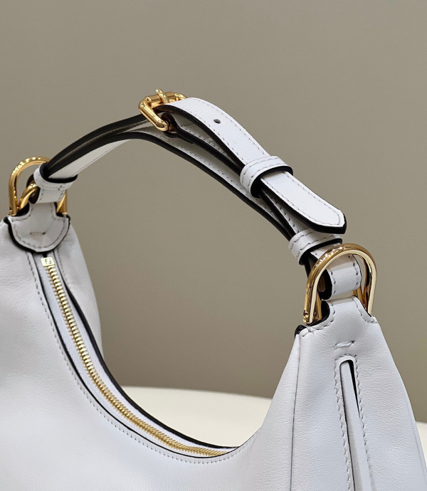 F**di F**digraphy small