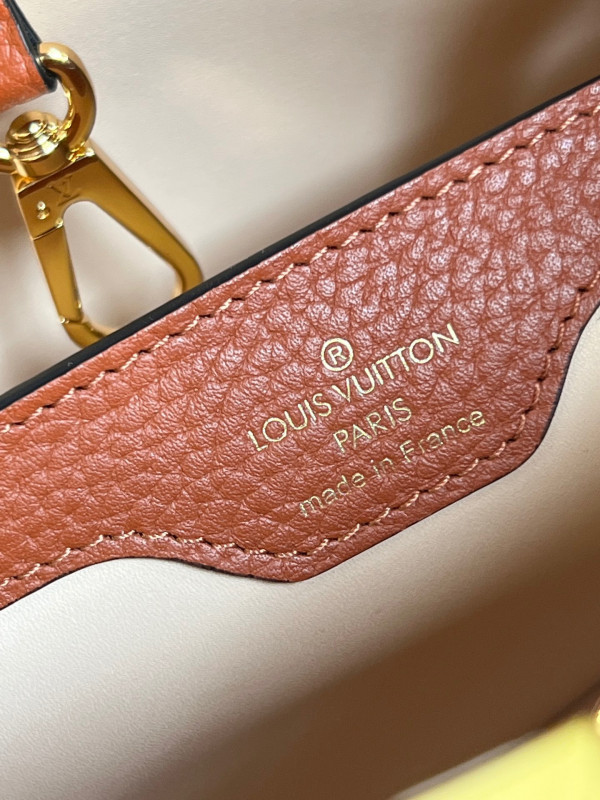 l0*is V*t0n capucines bb