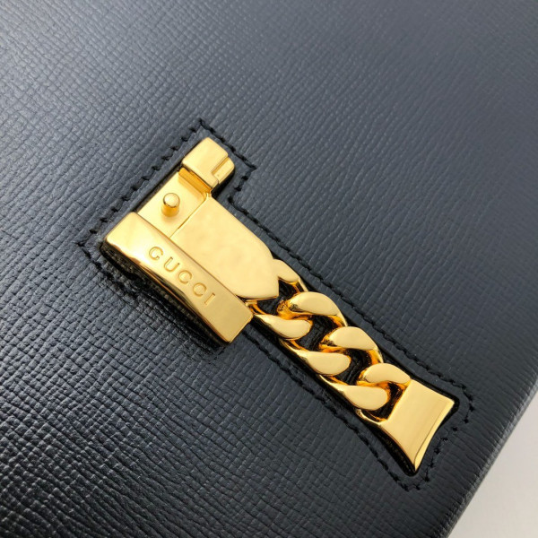 G*u*i sylvie 1969 small top handle bag