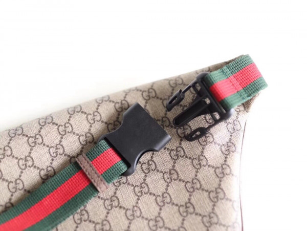 G*u*i courrier gg belt bag