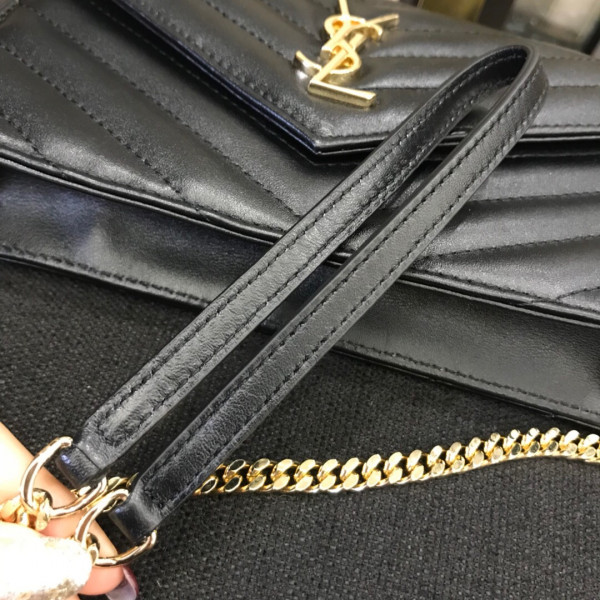 Y*L cassandre matelassÉ chain wallet