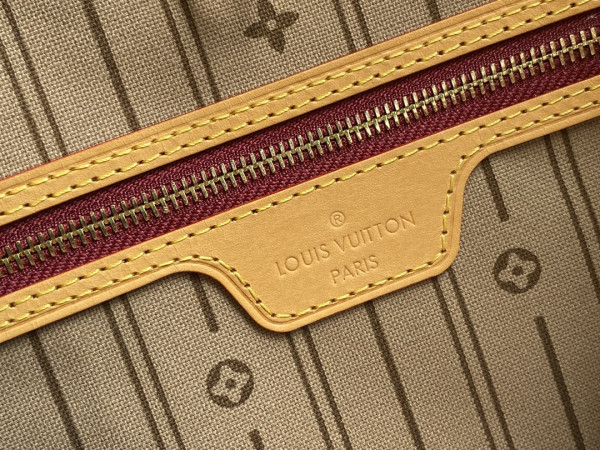 l0*is V*t0n graceful pm