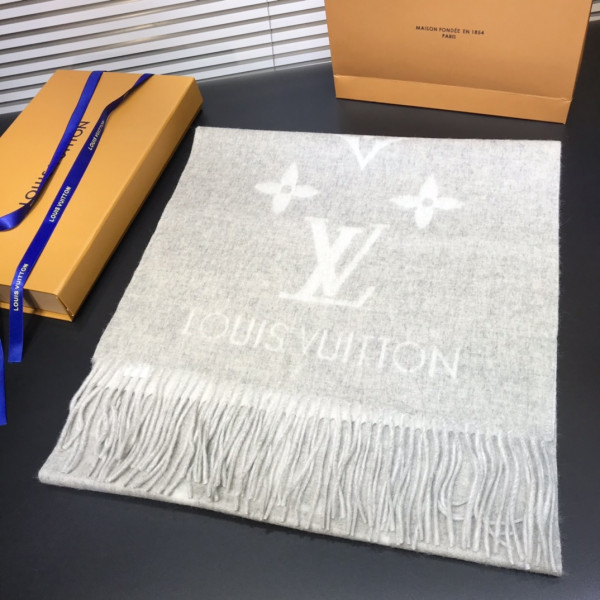 l0*is V*t0n reykjavik scarf