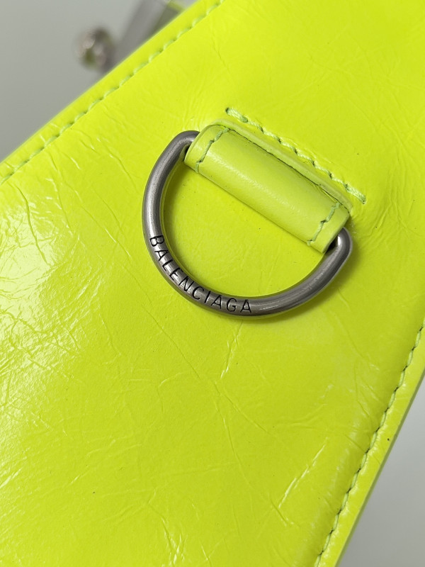 ba*len*cia*ga S*perbusy xs sling bag