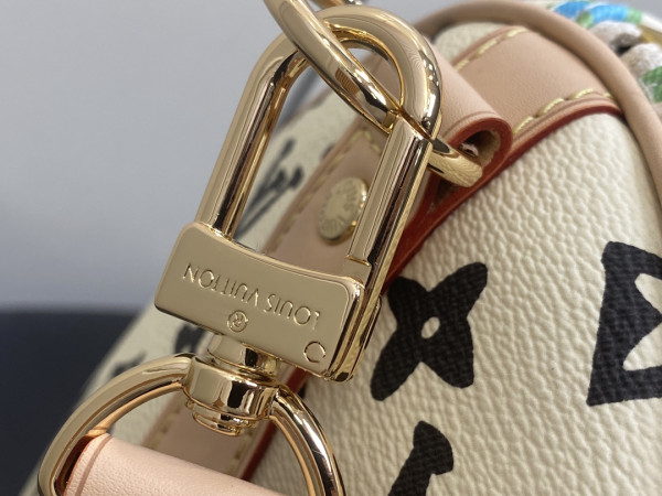 l0*is V*t0n keepall bandouliÈre 50