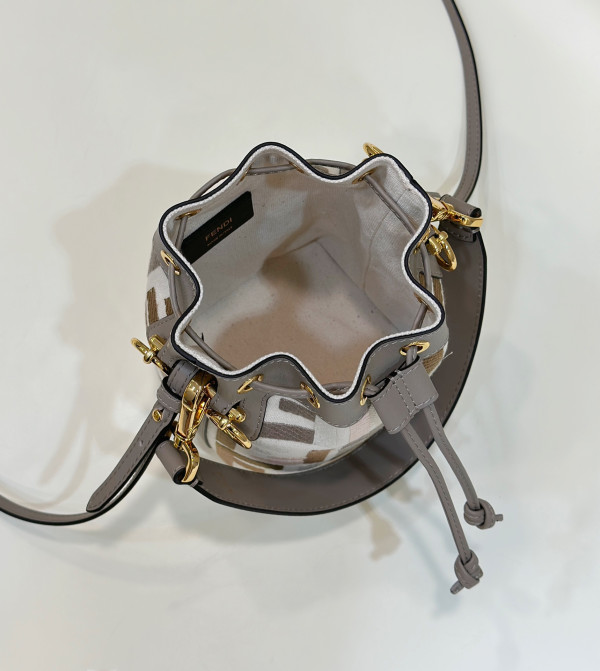 F**di mon tresor-12*18*10cm