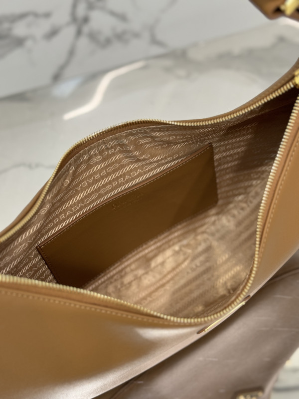 Pra*a moon bag-35*22.5*8cm