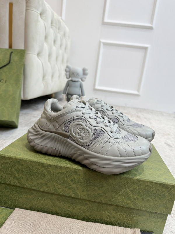 G*u*i ripple sneaker