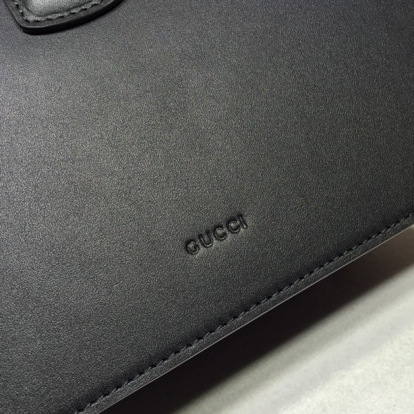 G*u*i queen margaret 476541