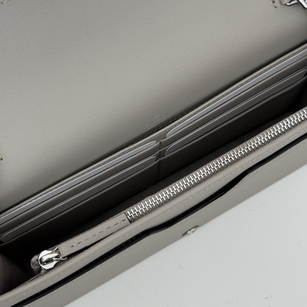 G*u*i gg marmont chain wallet-20*12.5*4cm