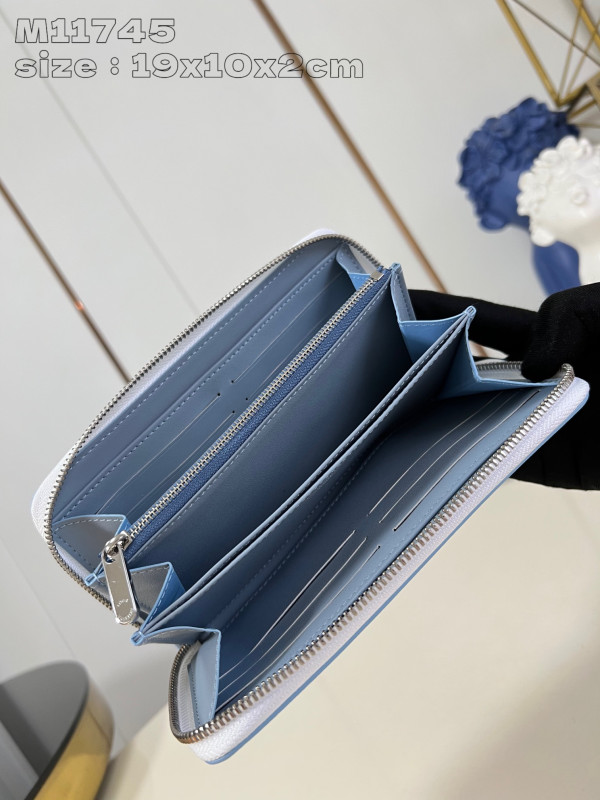 l0*is V*t0n zippy wallet-10*20*2 cm