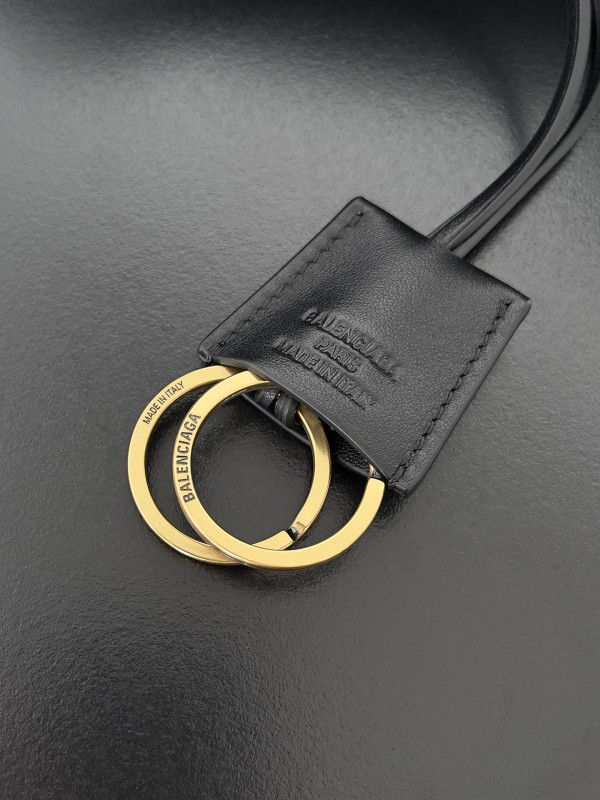 Ba*len*cia*ga bel air xl carry all bag