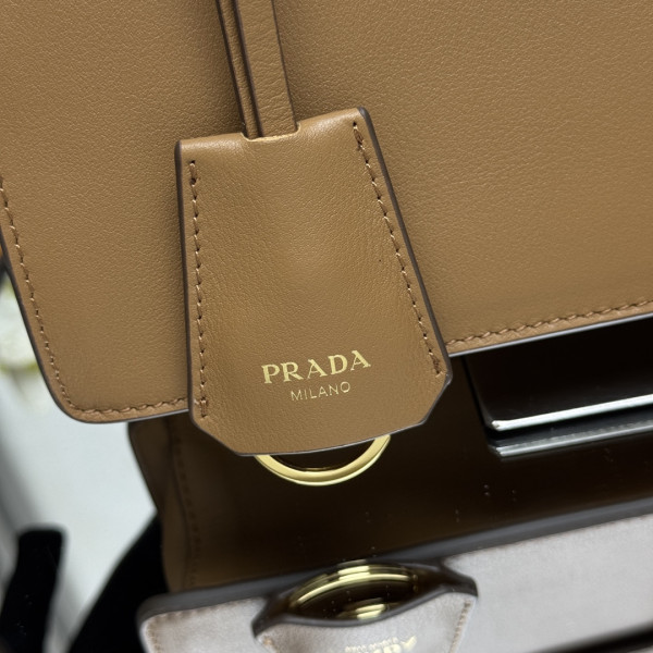 Pra*a soft sound medium leather shoulder bag