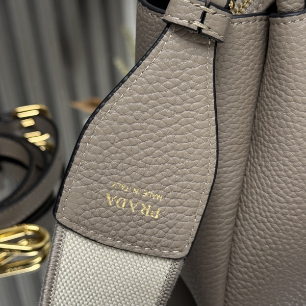 Pra*a leather mini handbag-18*19.5*9cm