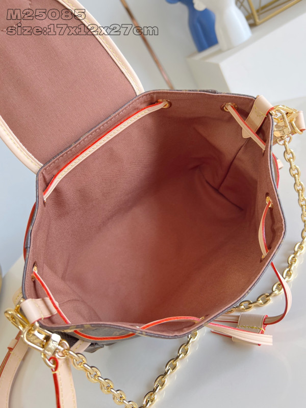 l0*is V*t0n odysée-17*12*27cm