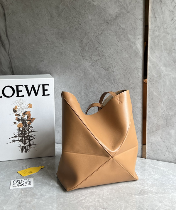Lowee Puzzle Fold medium Tote -  25.5X14.5X31.5cm