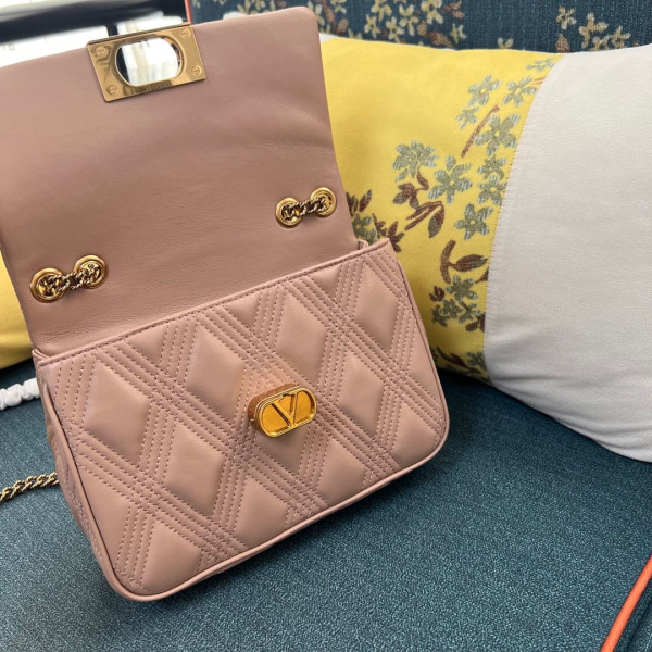 VALENTINO GARAVANI QUILTIE - 23*17*8CM