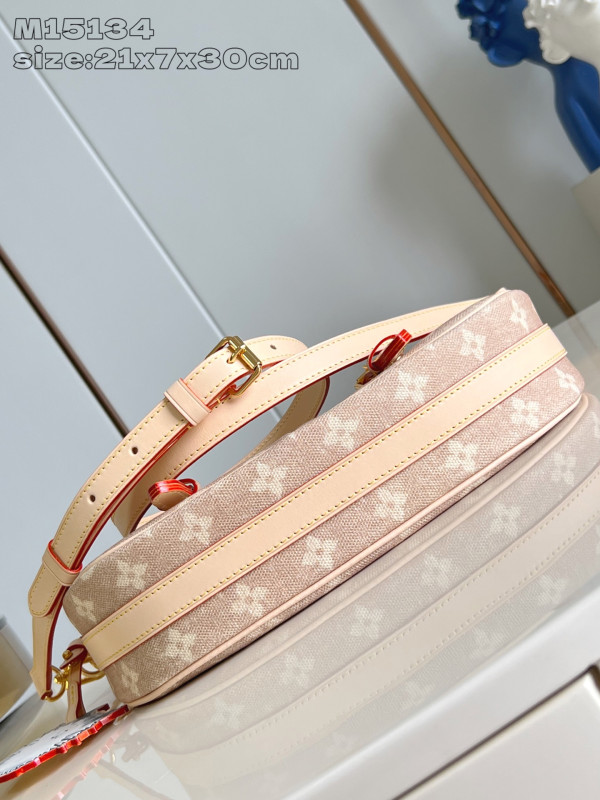 l0*is V*t0n escape - 21*7*30cm